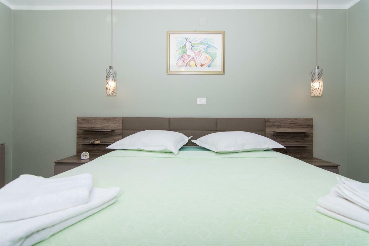 Apartman Marin Trogir Exterior photo